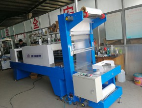 半自動塑包機
